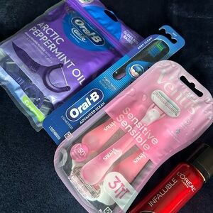 L'Oreal Paris Infallible 3 second setting mist. Women’s self care  bundle ♥️